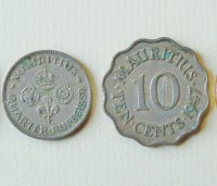 1089s