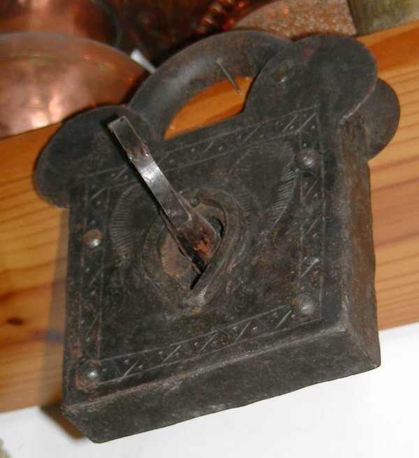215l